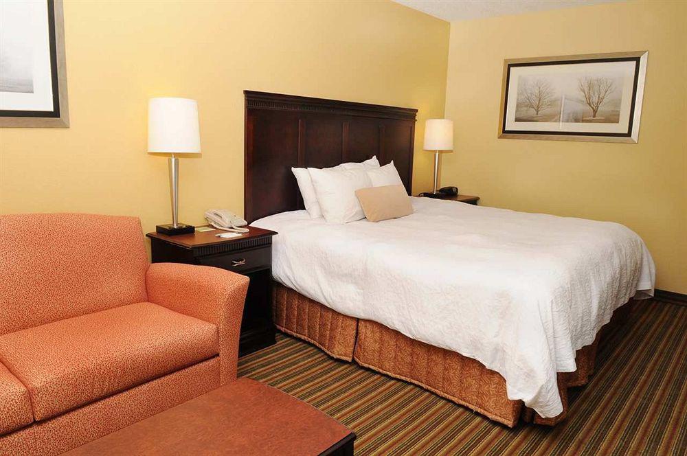 Hampton Inn Оуенсборо Номер фото