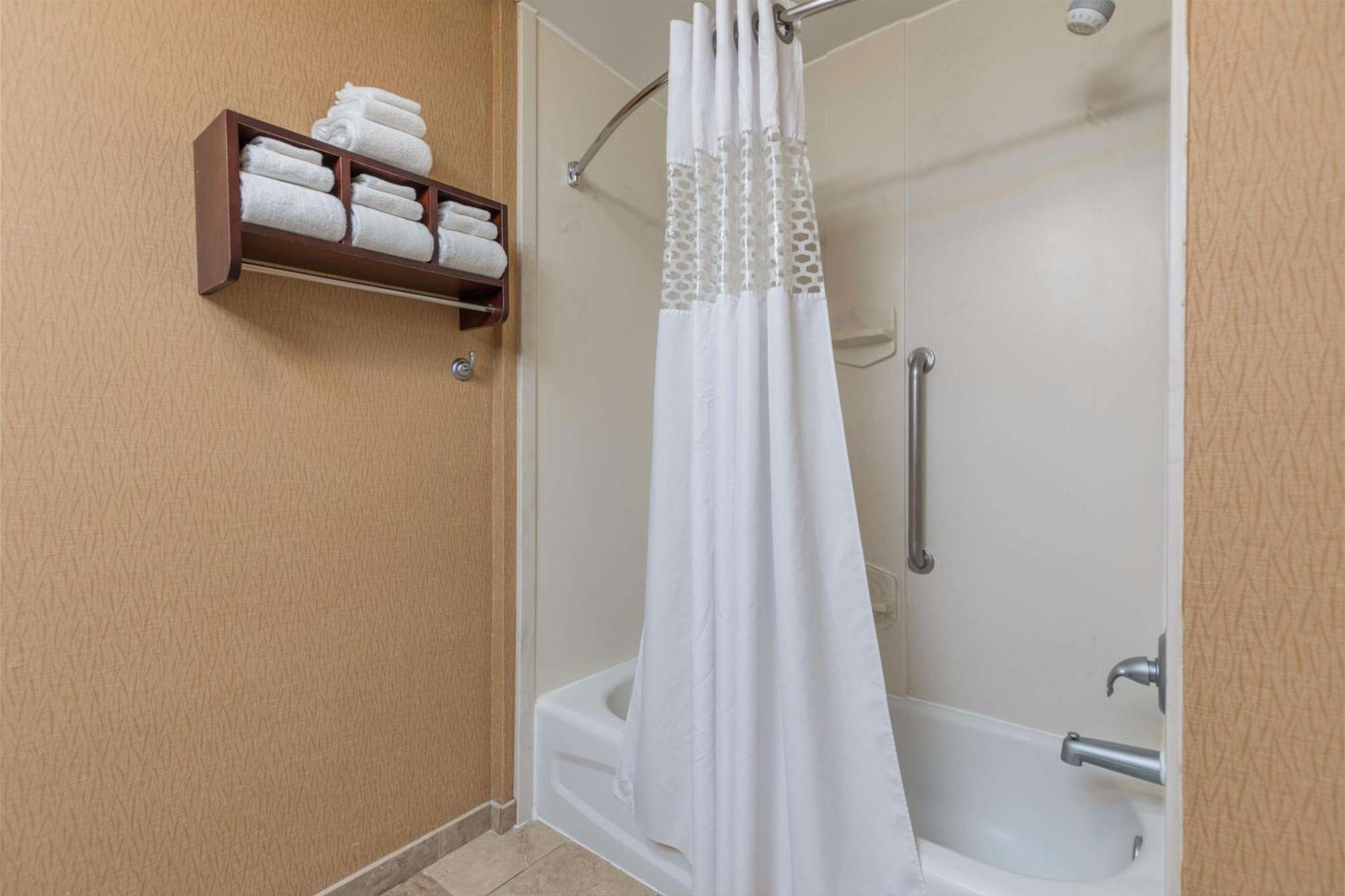 Hampton Inn Оуенсборо Екстер'єр фото